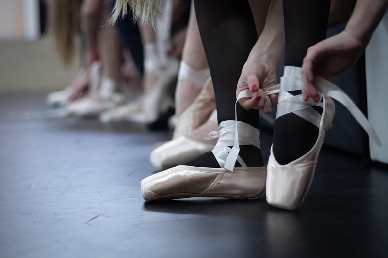 Contemporary Dance Performance